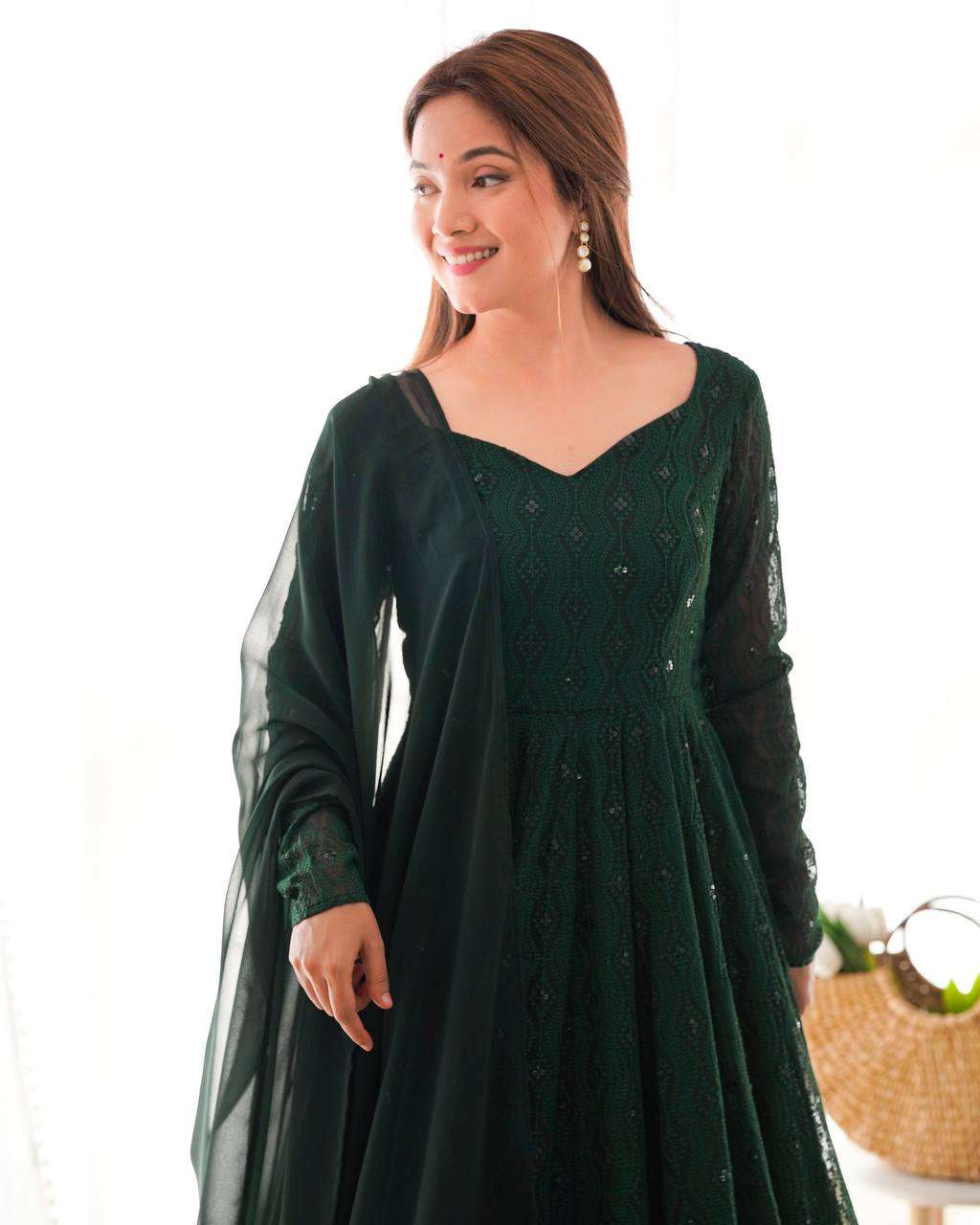 Womens Pure Romansilk Chanderi Embroidered Anarkali Kurti With Dupatta & Pant Set