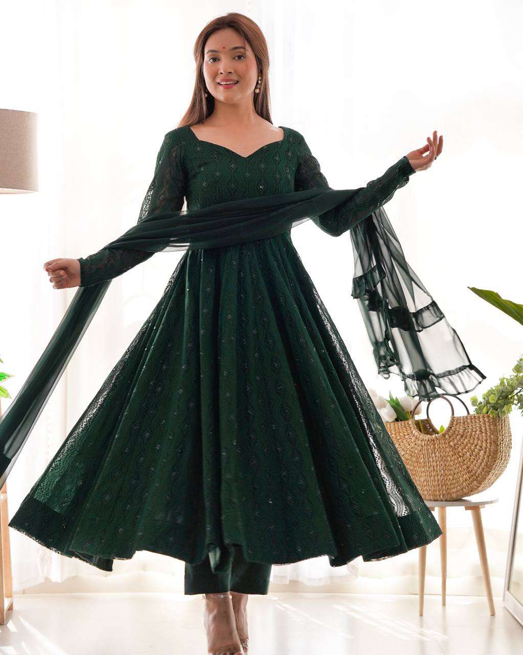 Womens Pure Romansilk Chanderi Embroidered Anarkali Kurti With Dupatta & Pant Set