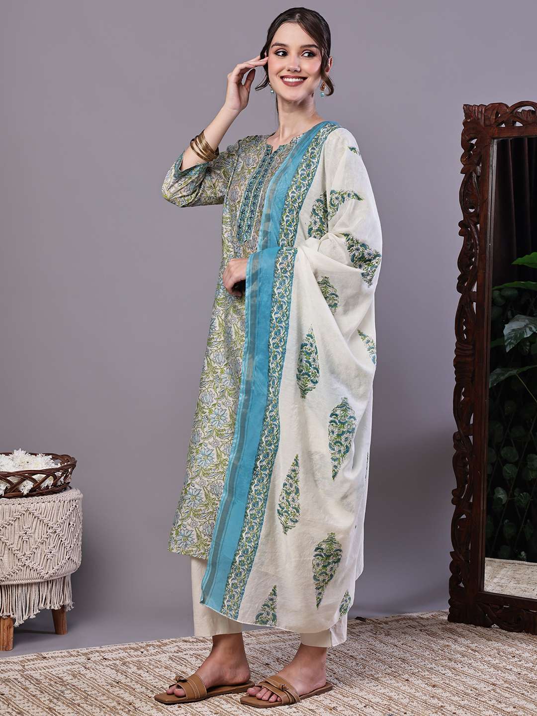 Women's Green & Blue Floral Chanderi Printed Kurta Set with Dupatta Suit Sets
