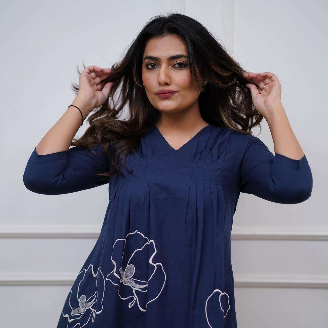 Women's Cotton Rose Printed Short Anarkali Kurta with Pant Western wear Cord Set