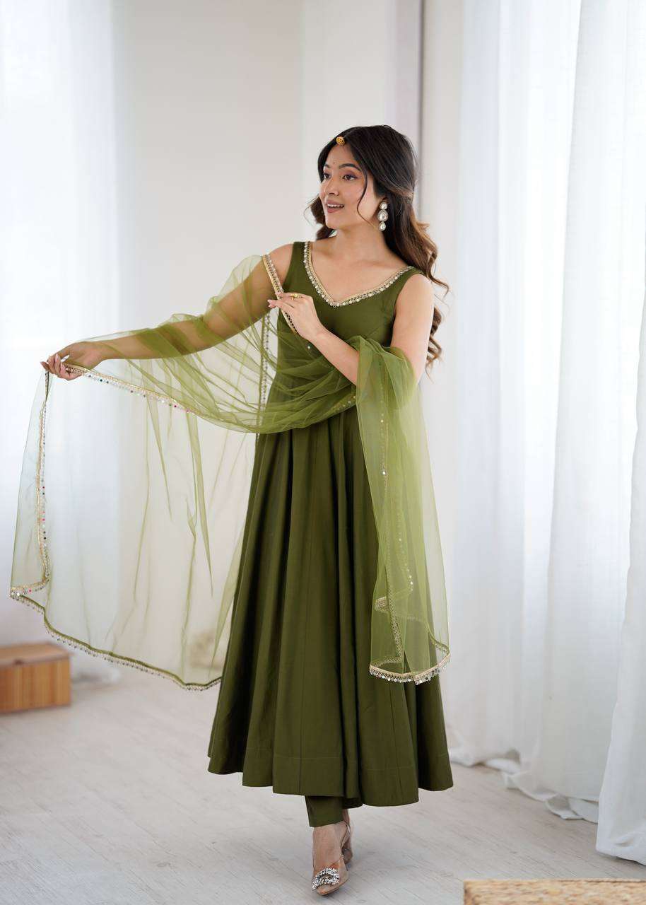 Womens Pure Romansilk Chanderi Anarkali Kurti with Pant & Dupatta Set
