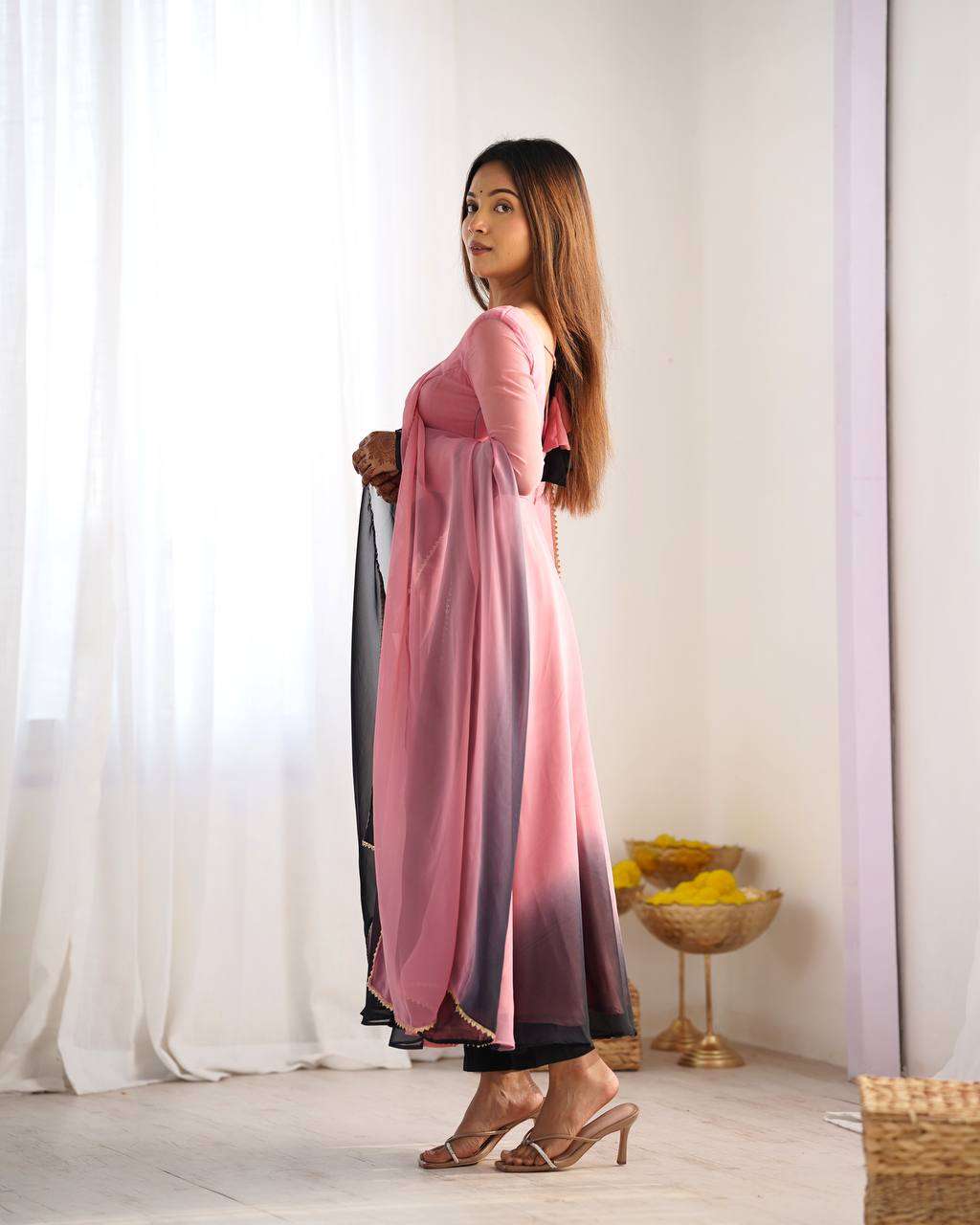 Women's Pure Romansilk Chanderi Tie-Dye Anarkali Kurti Pant With Dupatta Set