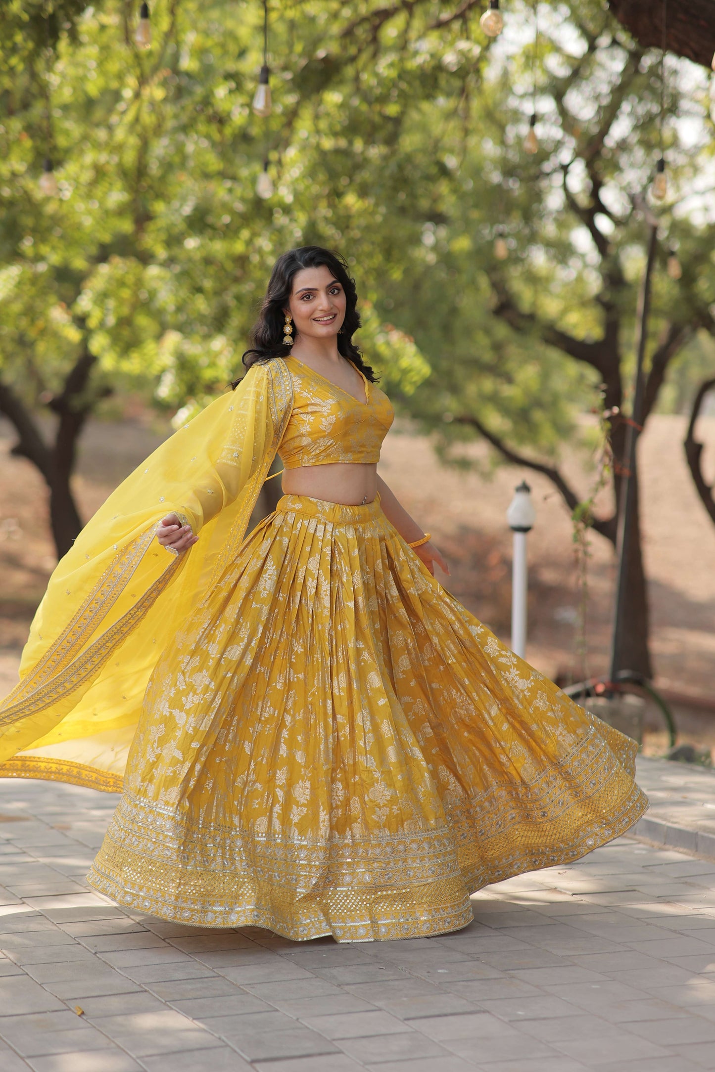 Designer Pure Viscose Jacquard Embroidered Lehenga Choli with Dupatta ?