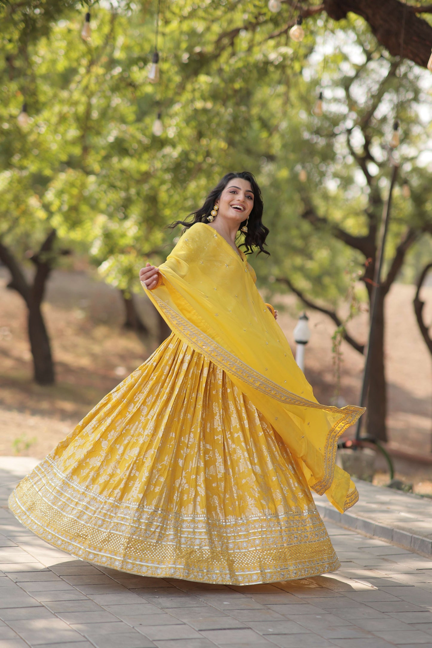 Designer Pure Viscose Jacquard Embroidered Lehenga Choli with Dupatta ?