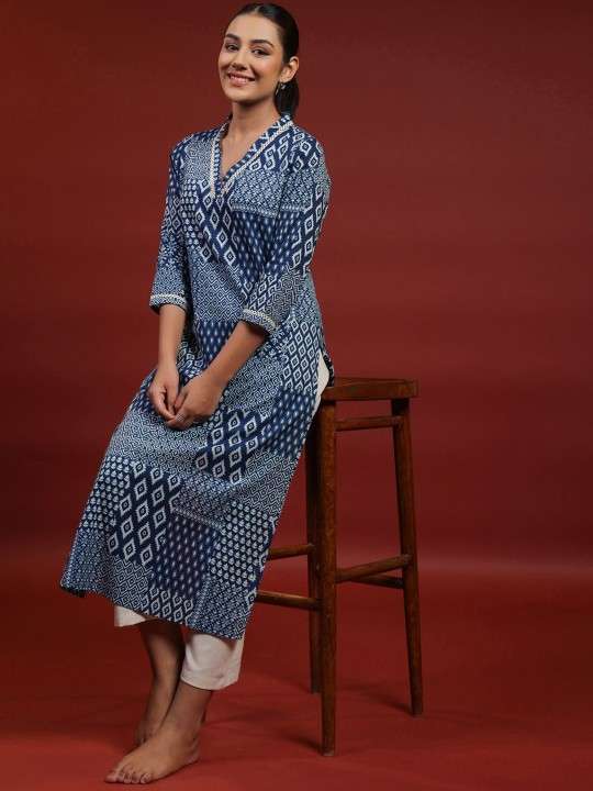 Women's Rayon Printed Straight Kurti With Pant Set