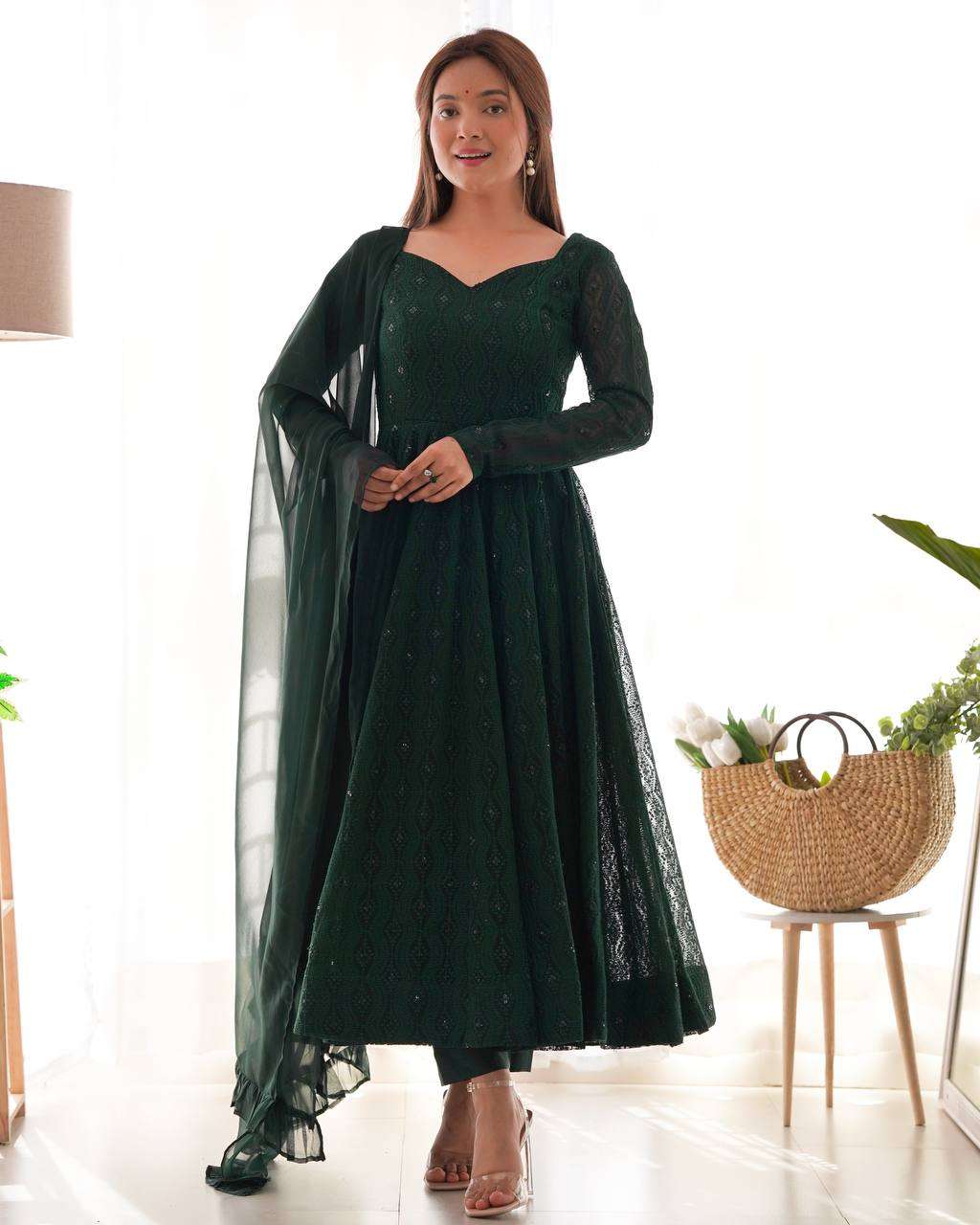 Womens Pure Romansilk Chanderi Embroidered Anarkali Kurti With Dupatta & Pant Set