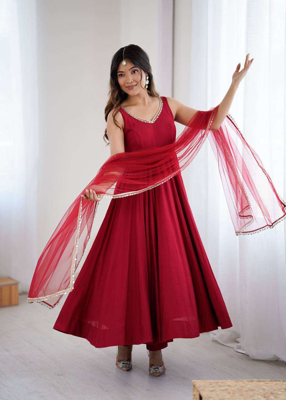 Womens Pure Romansilk Chanderi Anarkali Kurti with Pant & Dupatta Set