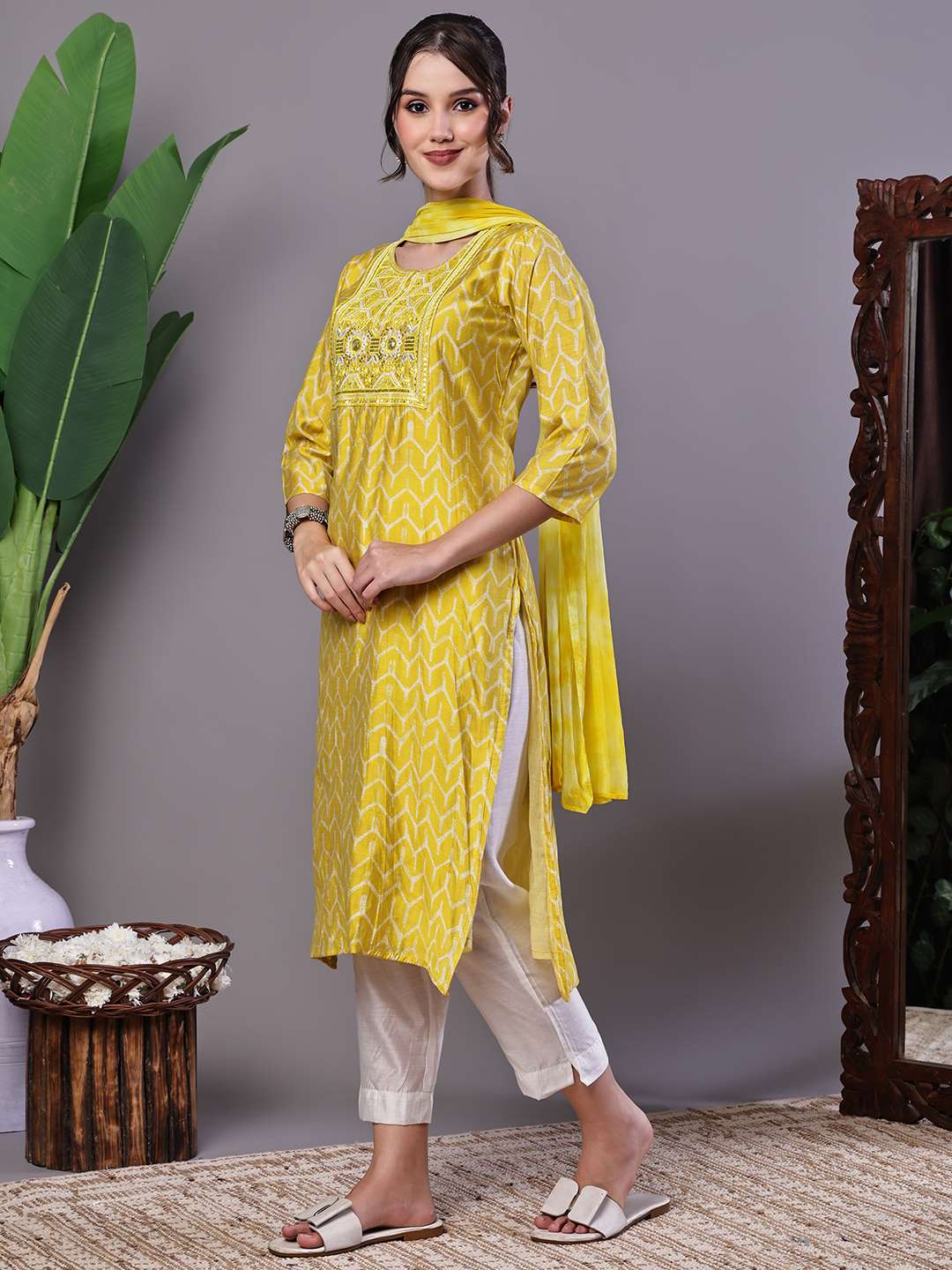 Women's Mustard Yellow Chevron Print Chanderi Kurta Set with Mirror Work Suit Sets