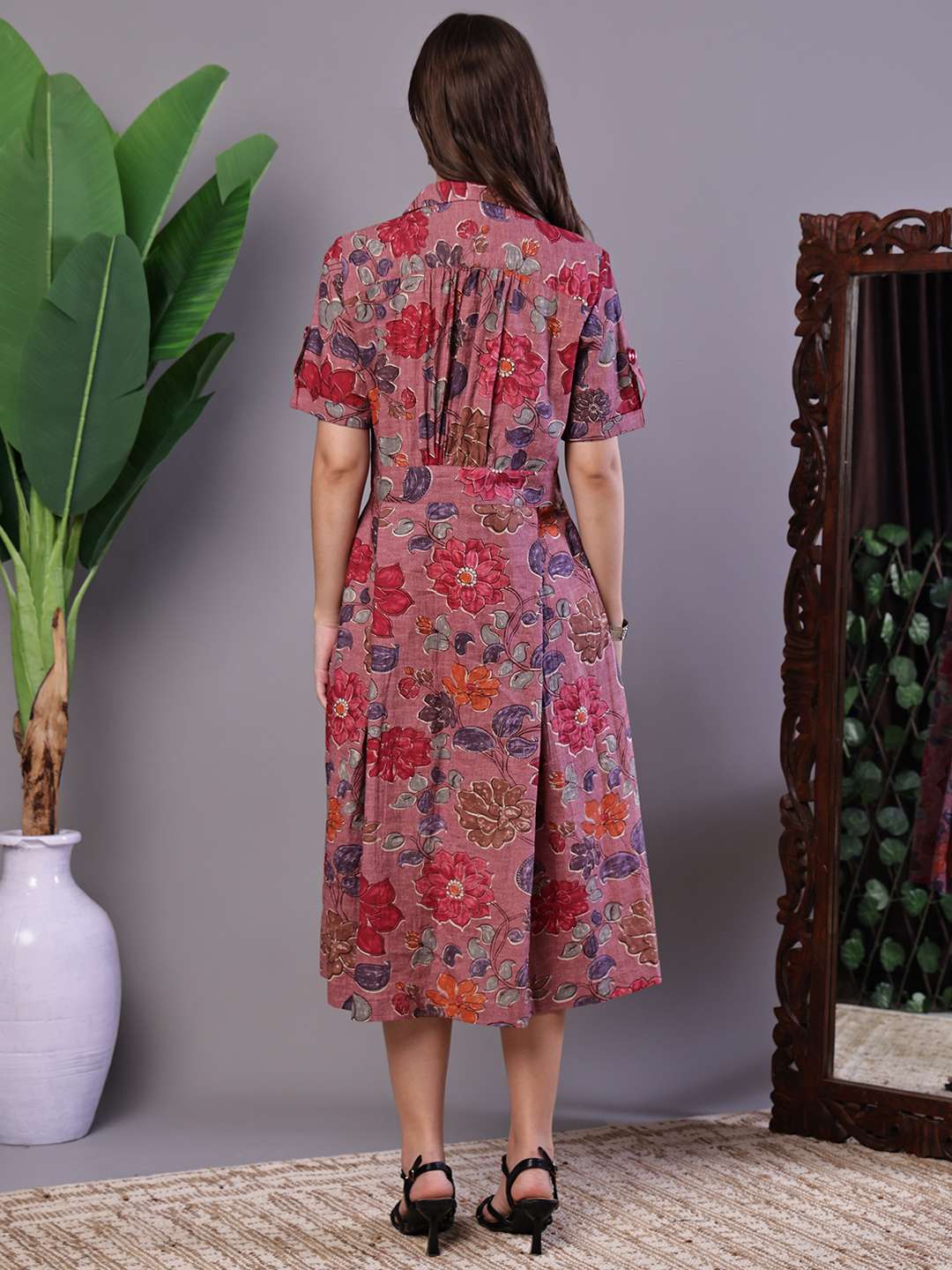 Women's Pink Floral Cotton Pleated Midi Dress with Collar