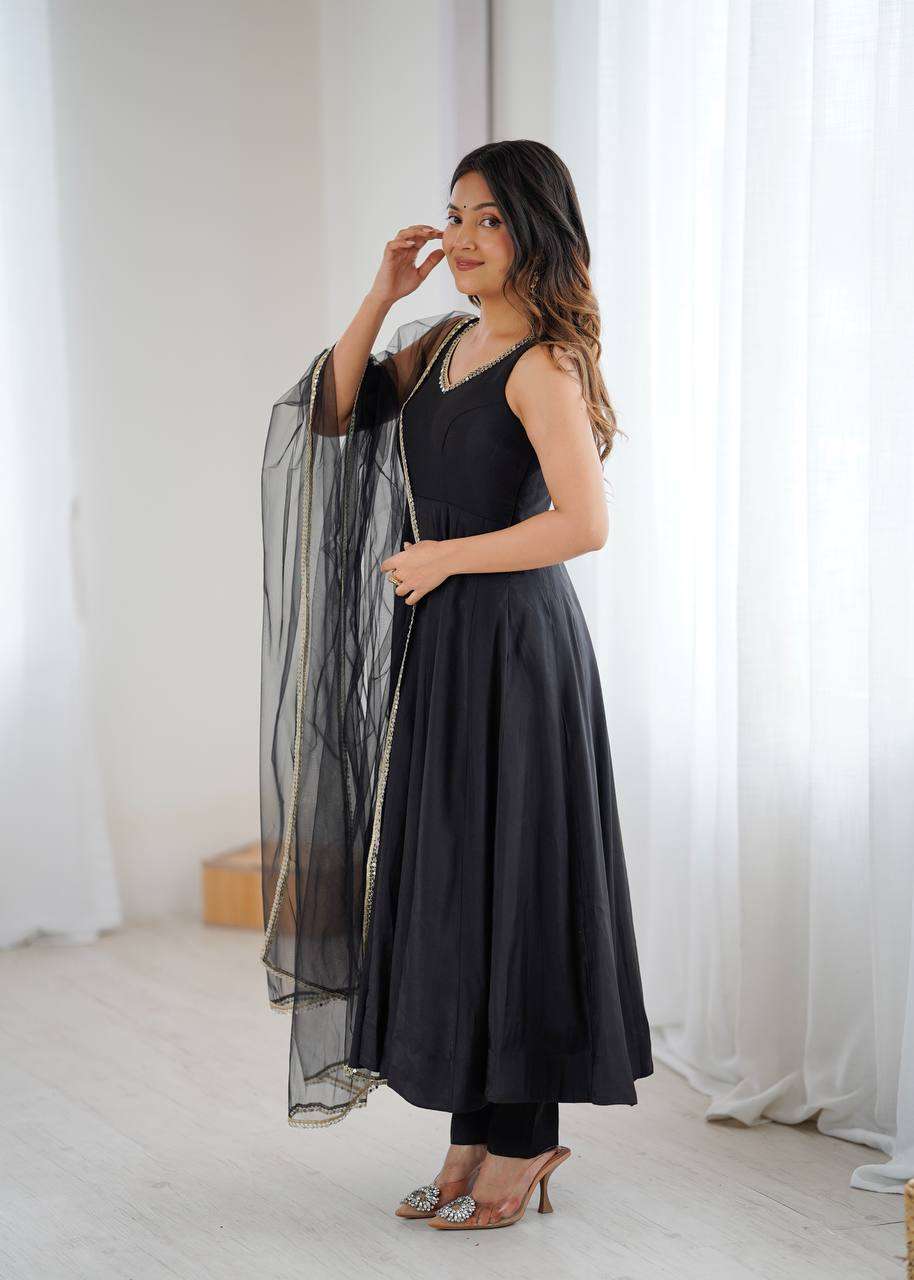 Womens Pure Romansilk Chanderi Anarkali Kurti with Pant & Dupatta Set