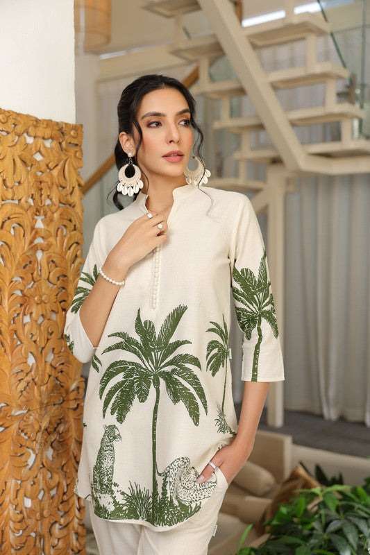 Women's Cotton Floral Printed Straight Short Kurti With Pant Set