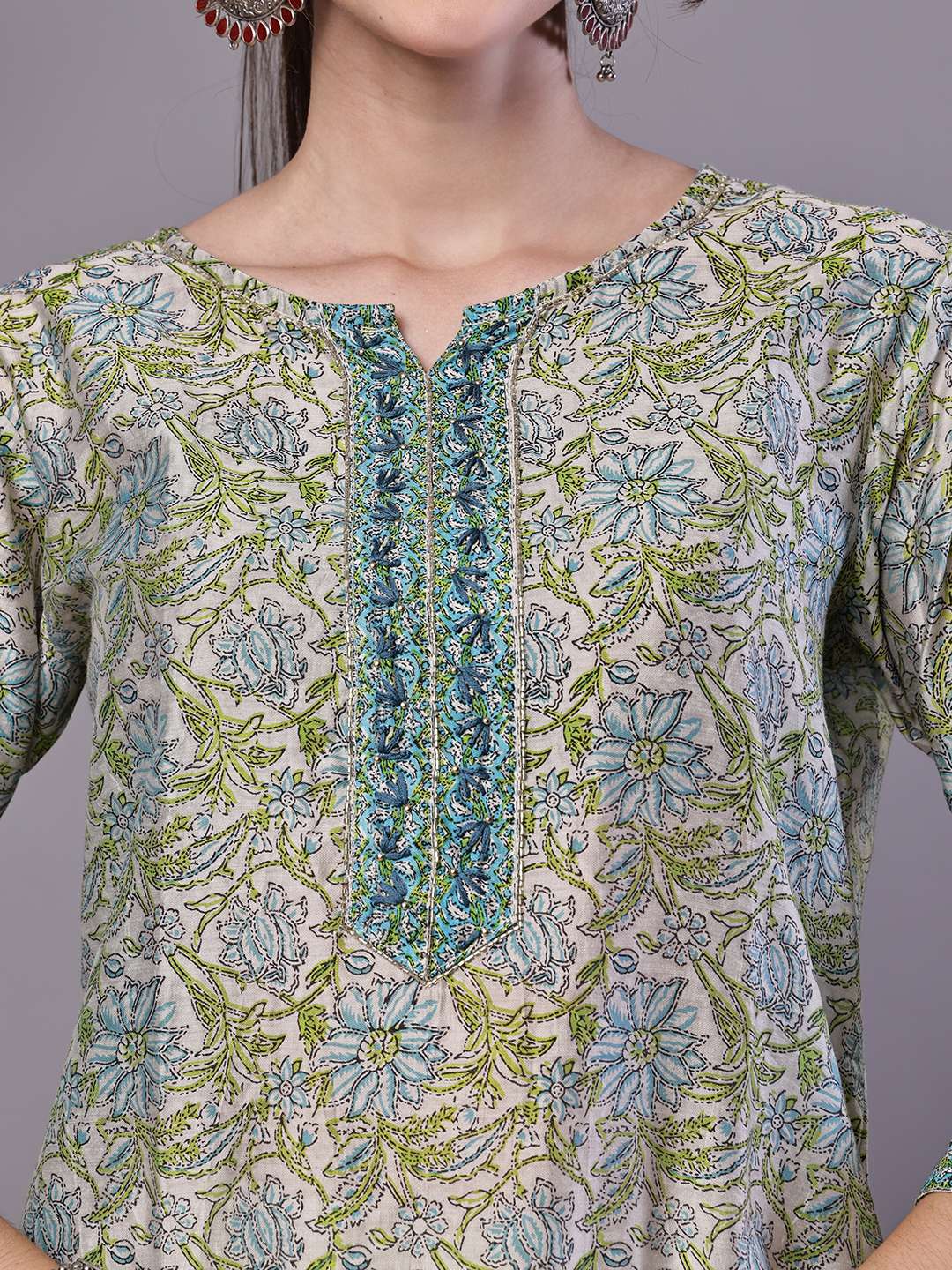 Women's Green & Blue Floral Chanderi Printed Kurta Set with Dupatta Suit Sets