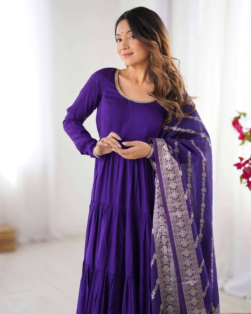 Women's Solid Anarkali Kurti With Pant And Banarasi Silk Dupatta Set